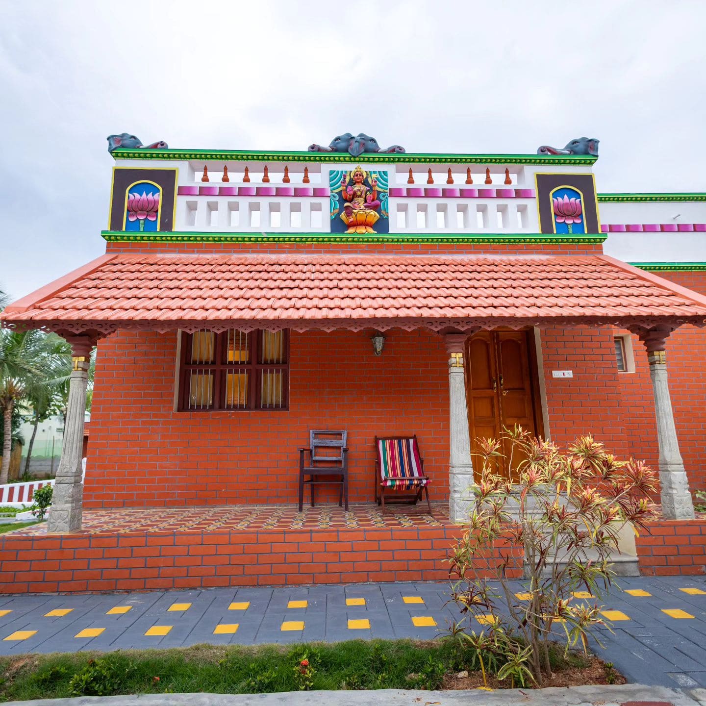 Lakshmi Cottages